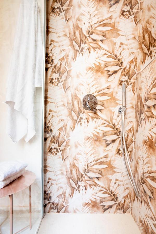 Magnini Rooms Каляри Екстериор снимка
