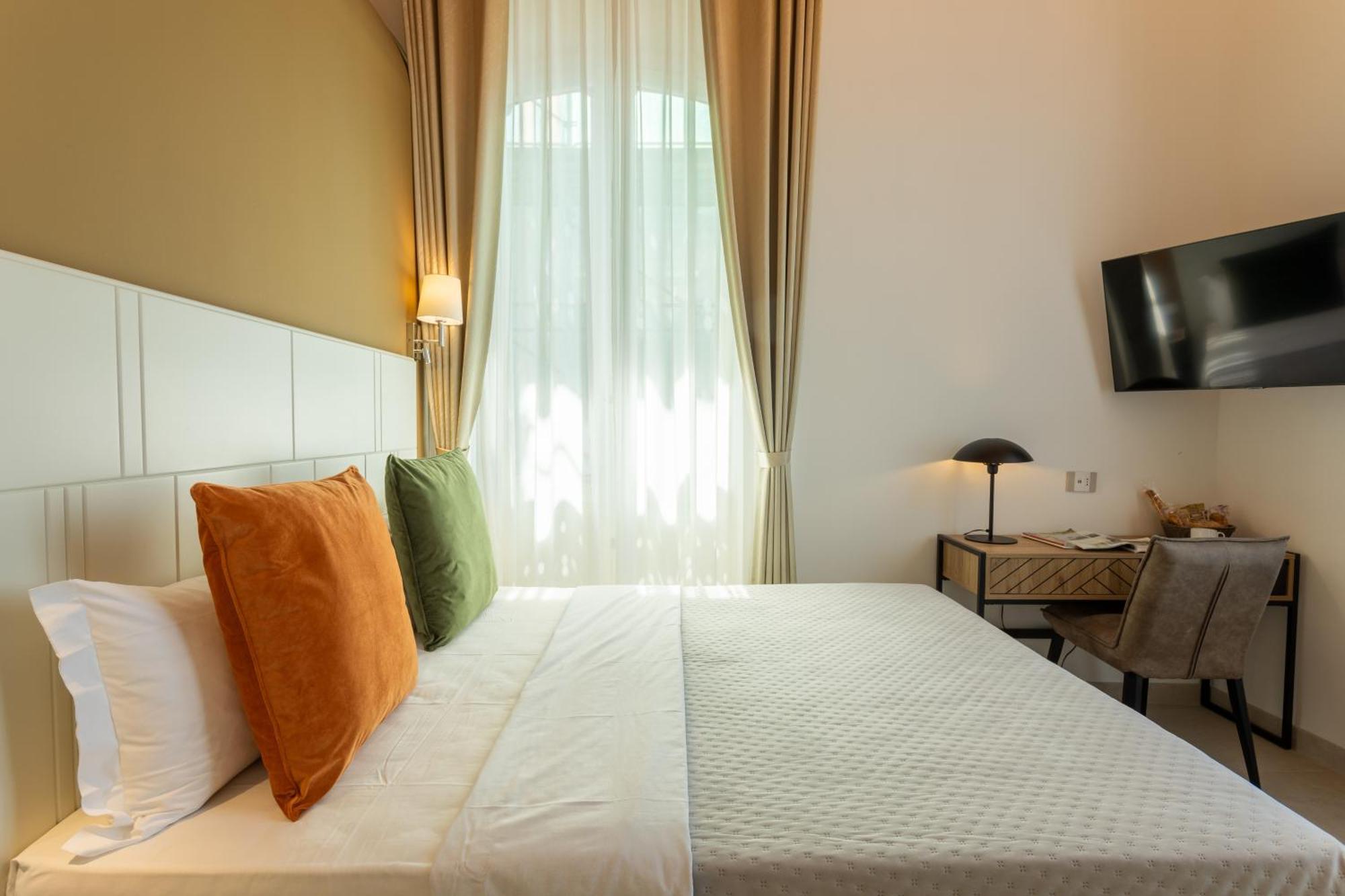 Magnini Rooms Каляри Екстериор снимка