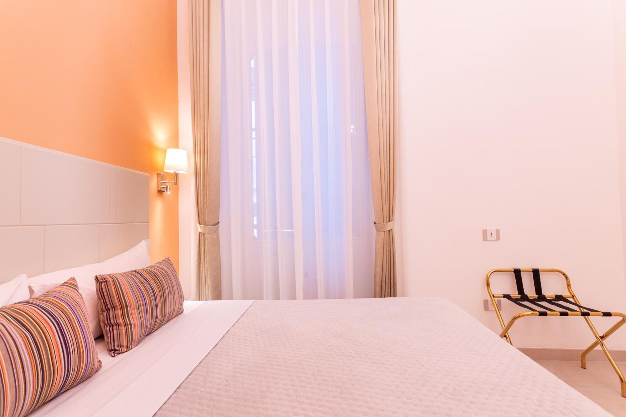 Magnini Rooms Каляри Екстериор снимка