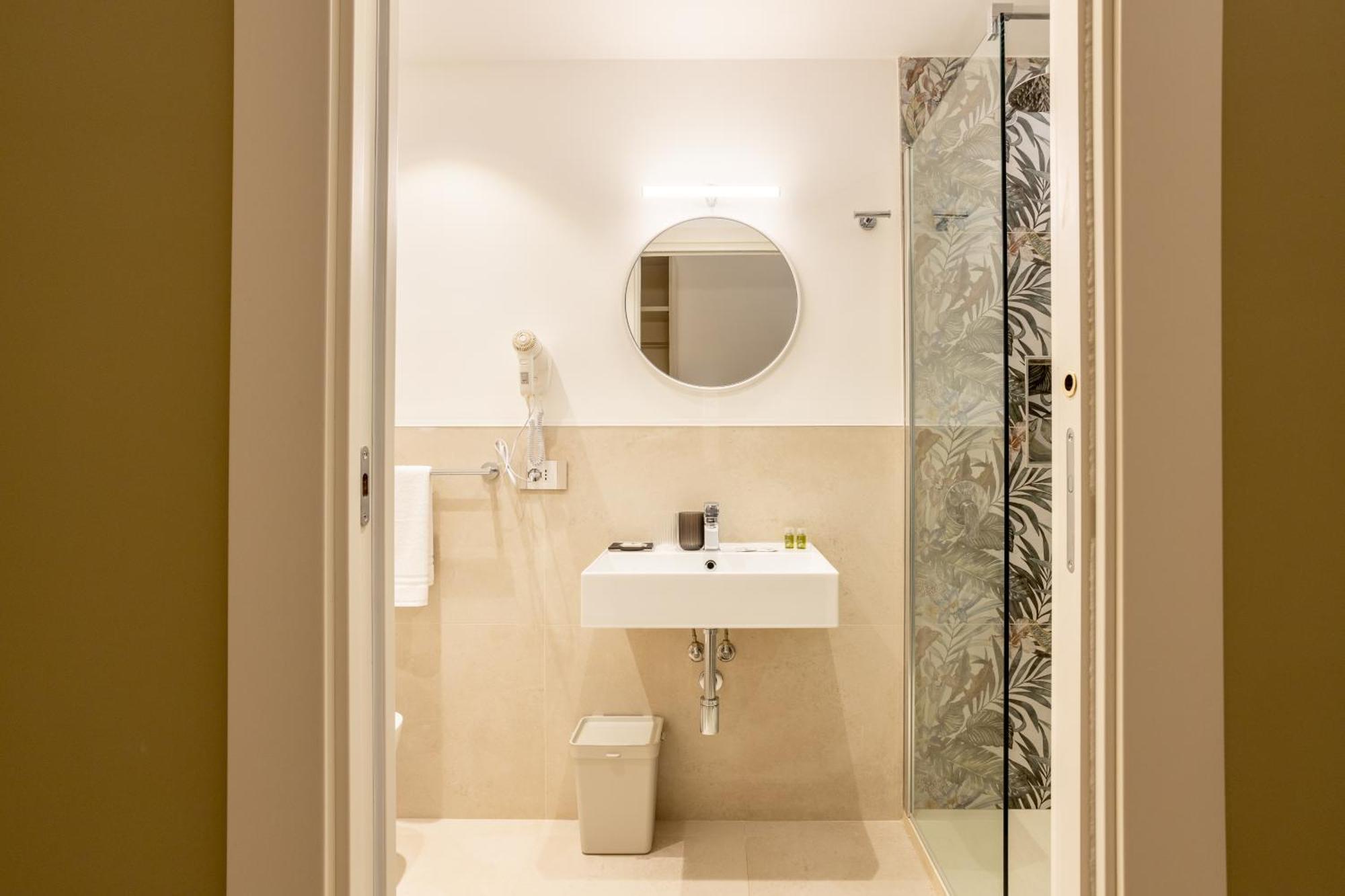 Magnini Rooms Каляри Екстериор снимка
