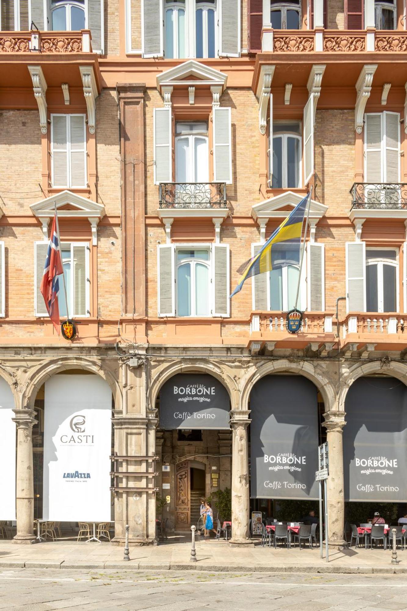 Magnini Rooms Каляри Екстериор снимка