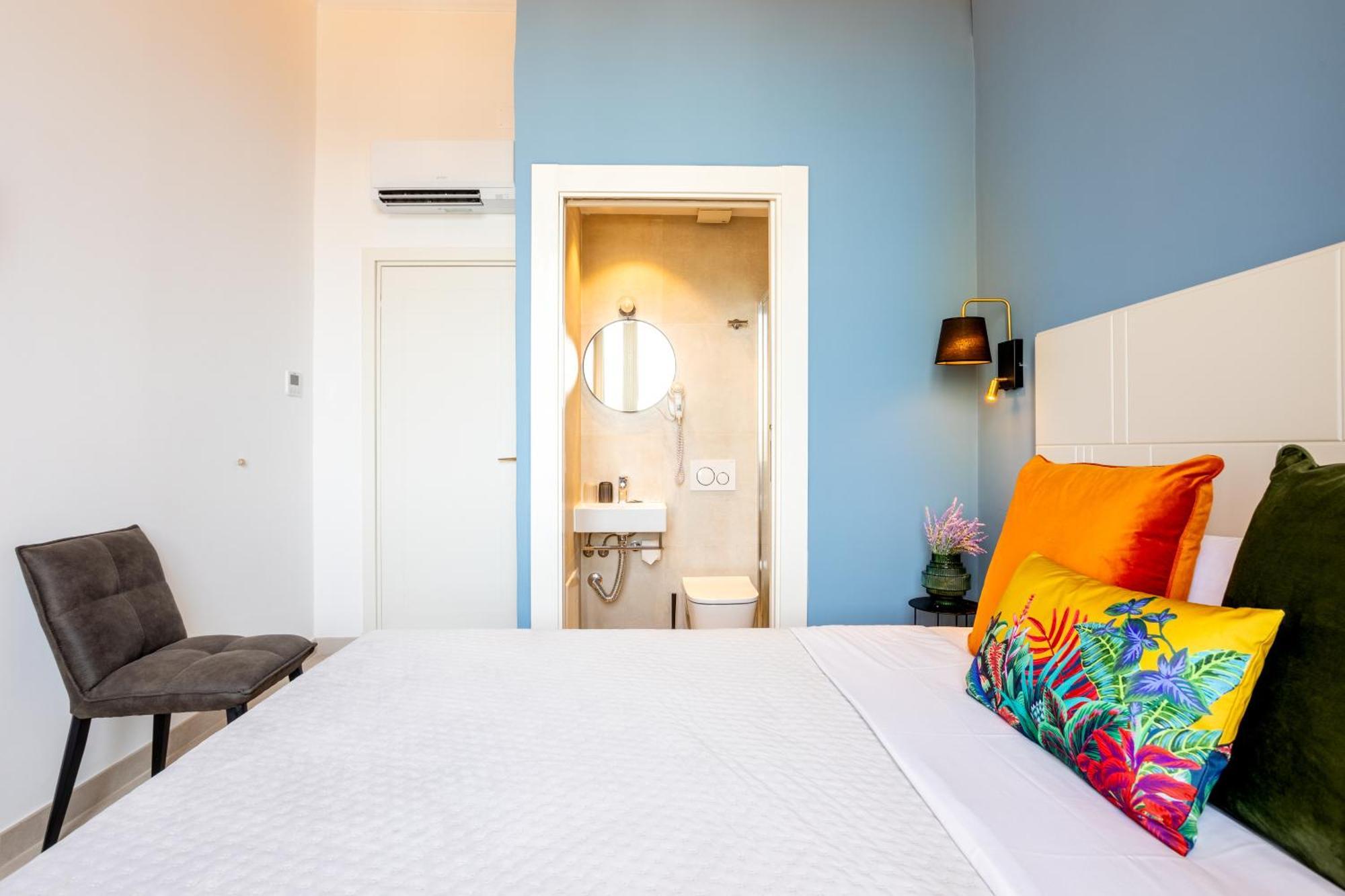 Magnini Rooms Каляри Екстериор снимка